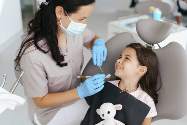 Best Broken or Cracked Tooth Emergency Dentist in Bushnell, IL