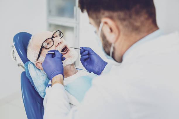 Best Weekend Emergency Dentist in Bushnell, IL